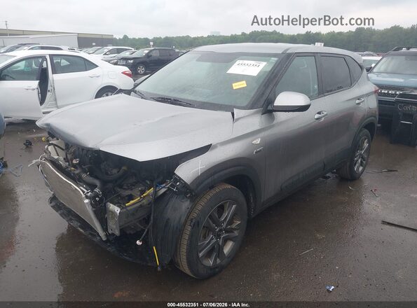 KNDEPCAA4M7160258 2021 KIA SELTOS Gray Vista tres cuartos delantera izquierda