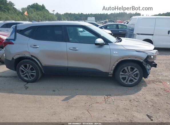 KNDEPCAA4N7321581 2022 KIA SELTOS Желто-коричневый Вид задней части салона