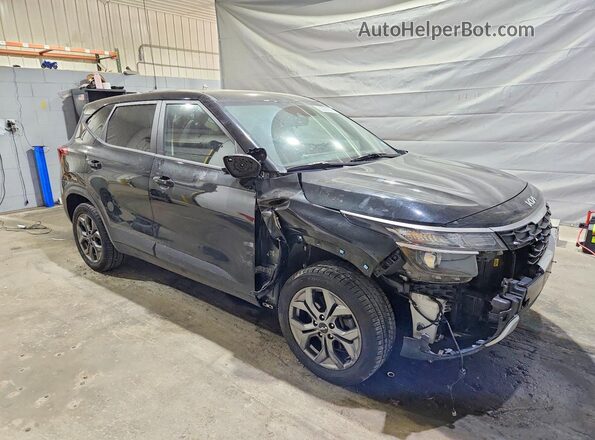 KNDEPCAA4R7587883 2024 KIA SELTOS Black Передня права чверть