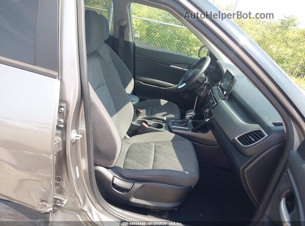 KNDEPCAA5M7046687 2021 KIA SELTOS Gray Front interior view