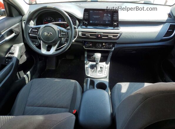 KNDEPCAA8M7052225 2021 KIA SELTOS Red Vista del salpicadero