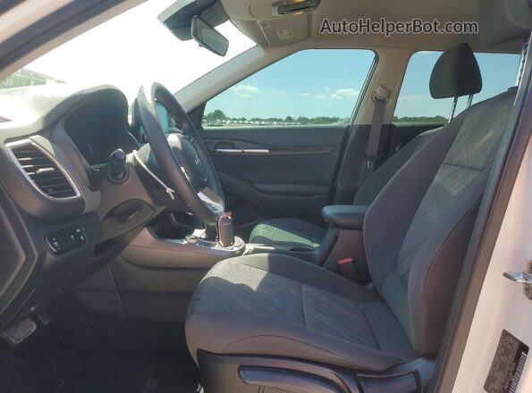 KNDEPCAA8N7329196 2022 KIA SELTOS White Front interior view