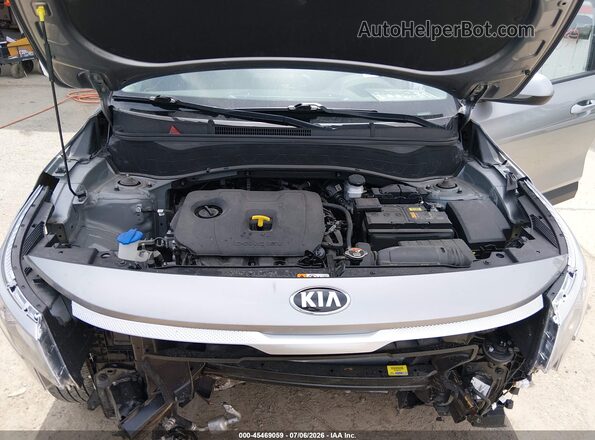 KNDEPCAA9M7080812 2021 KIA SELTOS Silver Հետևի տեսք
