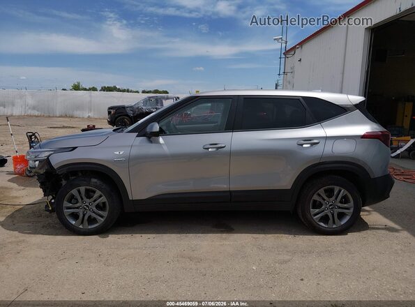 KNDEPCAA9M7080812 2021 KIA SELTOS Silver Սալոնի 360 աստիճան տեսք