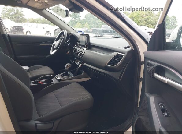 KNDEPCAA9N7337713 2022 KIA SELTOS White Front interior view