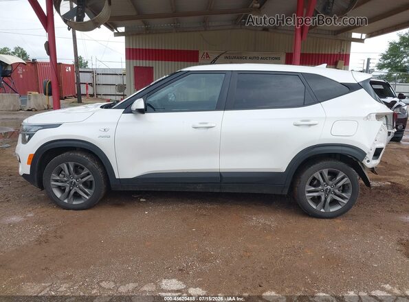 KNDEPCAA9N7337713 2022 KIA SELTOS White 