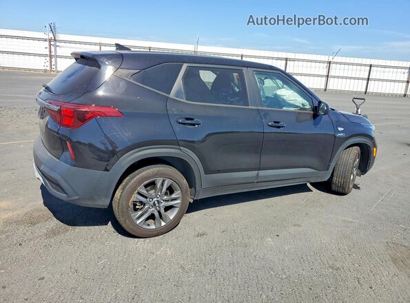 KNDEPCAAXM7172589 2021 KIA SELTOS Черный Задняя правая четверть