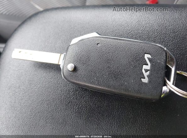 KNDEPCAAXN7334741 2022 KIA SELTOS Silver Առջևի վահանակի տեսք