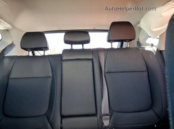 KNDER2AA0S7817591 2025 KIA SELTOS White უკანა სავარძლების ხედი