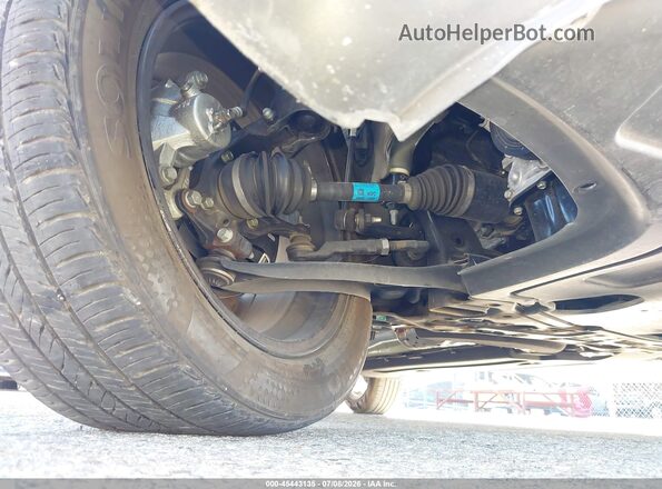 KNDER2AA3R7536024 2024 KIA SELTOS Серый Вид спереди