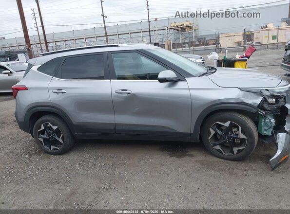 KNDER2AA3R7536024 2024 KIA SELTOS Серый Вид задней части салона