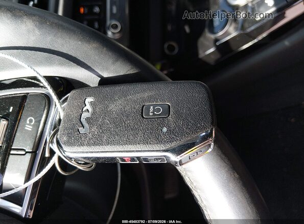 KNDER2AA3R7579598 2024 KIA SELTOS Blue Vista del salpicadero