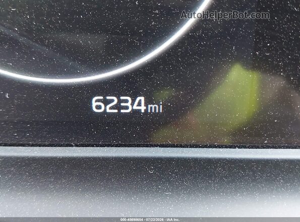 KNDER2AA3S7736732 2025 KIA SELTOS White 