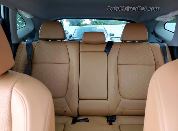 KNDER2AA7S7712319 2025 KIA SELTOS White Widok tylnych siedzeń