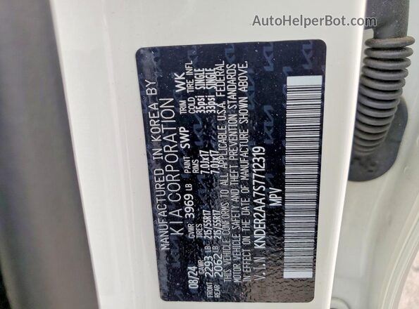 KNDER2AA7S7712319 2025 KIA SELTOS White Widok naklejki z numerem VIN
