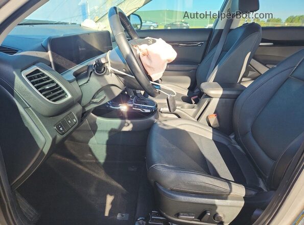 KNDER2AAXR7470829 2024 KIA SELTOS Gray Front interior view