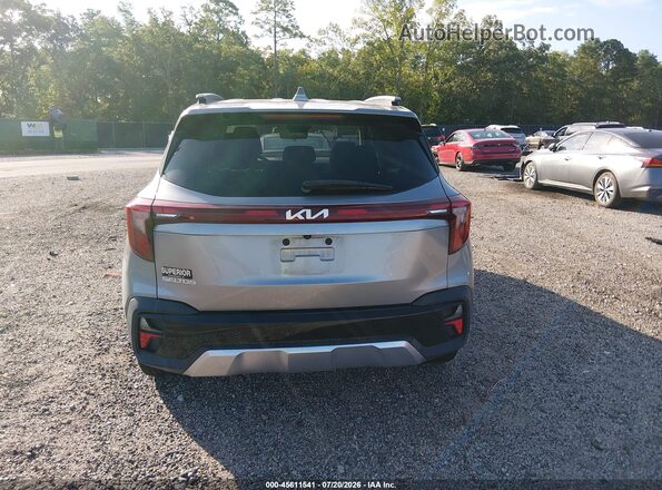 KNDER2AAXR7665572 2024 KIA SELTOS Silver 