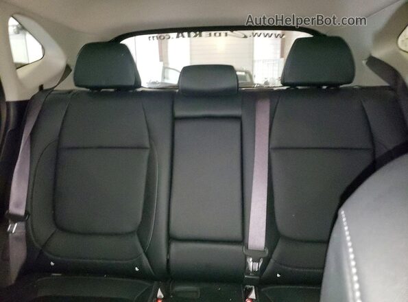 KNDERCAA0R7614149 2024 KIA SELTOS White უკანა სავარძლების ხედი