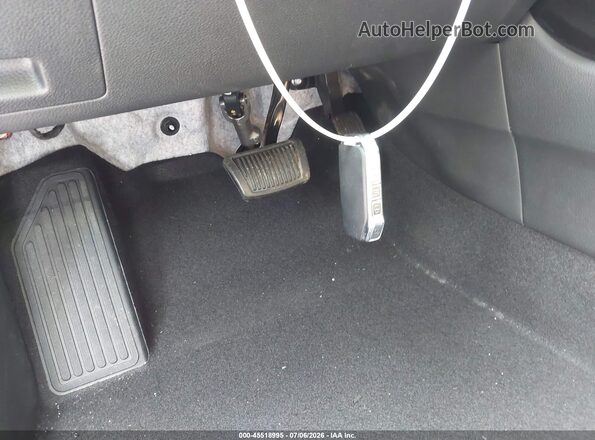 KNDERCAA0T7851893 2026 KIA SELTOS Белый Вид панели приборов