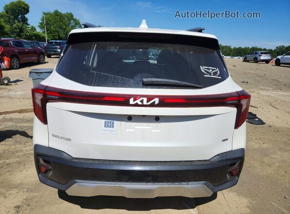 KNDERCAA1R7493664 2024 KIA SELTOS White Vista trasera
