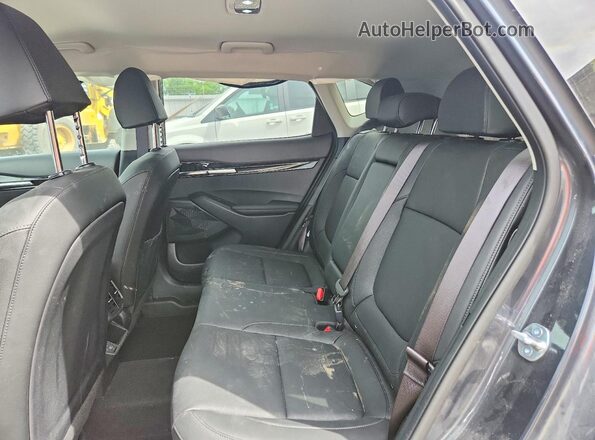 KNDERCAA2T7842452 2026 KIA SELTOS Серый Вид задней части салона