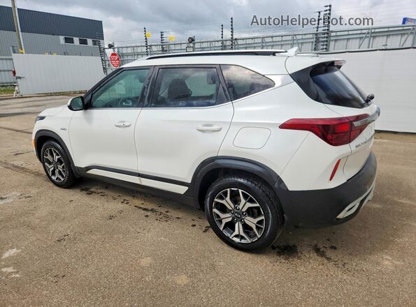 KNDERCAA3M7071422 2021 KIA SELTOS White Հետևի ձախ