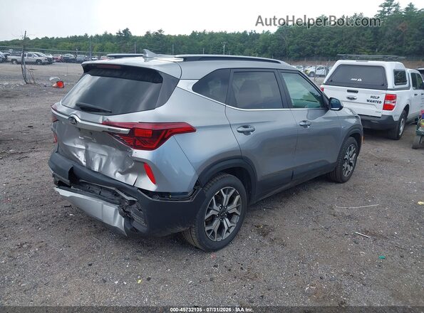 KNDERCAA3M7092996 2021 KIA SELTOS White Rear right