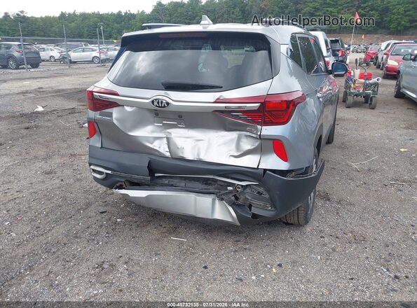 KNDERCAA3M7092996 2021 KIA SELTOS White Front view