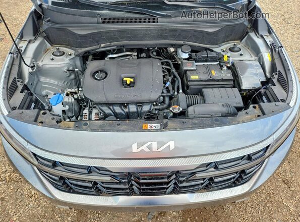 KNDERCAA3T7918809 2026 KIA SELTOS Gray Вид задньої частини салону