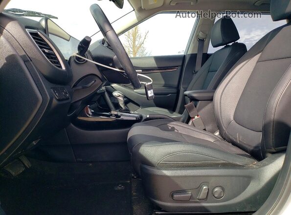 KNDERCAA5S7687197 2025 KIA SELTOS Gray Вид салону спереду