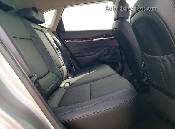 KNDERCAA5S7687197 2025 KIA SELTOS Gray Вид задніх сидінь