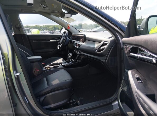 KNDERCAA6R7494616 2024 KIA SELTOS Silver Vista interior delantera