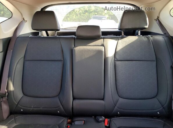 KNDERCAA7R7613743 2024 KIA SELTOS Black უკანა სავარძლების ხედი