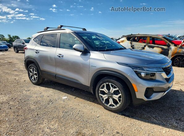 KNDERCAA9M7170293 2021 KIA SELTOS Silver Առջևի աջ
