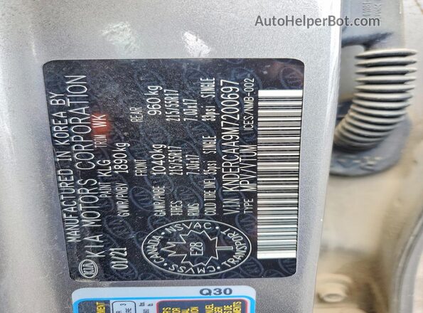 KNDERCAA9M7200697 2021 KIA SELTOS Gray Widok komory silnika