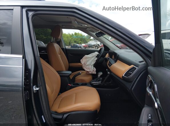 KNDERCAA9R7599053 2024 KIA SELTOS Gray Vista interior delantera
