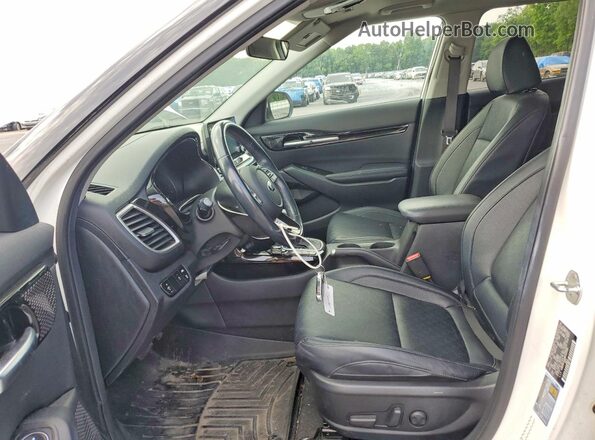 KNDERCAAXM7122589 2021 KIA SELTOS White Սալոնի դիմացի տեսք