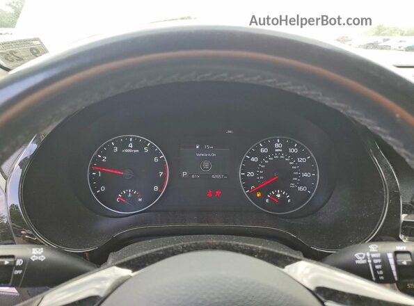 KNDERCAAXM7122589 2021 KIA SELTOS White Սարքավորումների վահանակի տեսք