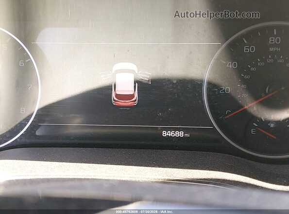 KNDETCA26P7428042 2023 KIA SELTOS White Սալոնի 360 աստիճան տեսք
