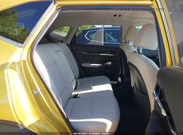 KNDETCA2XP7380156 2023 KIA SELTOS Gold Widok naklejki z numerem VIN