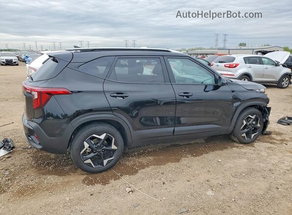 KNDEU2AA1S7797883 2025 KIA SELTOS Black Задня права чверть
