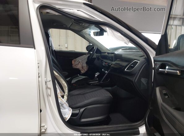 KNDEU2AA2T7862595 2026 KIA SELTOS White წინა სალონის ხედი