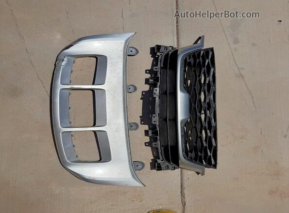KNDEU2AA8M7090475 2021 KIA SELTOS Silver ძრავის განყოფილების ხედი