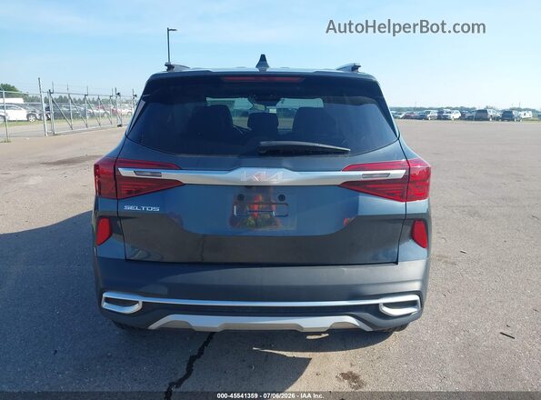 KNDEUCAA8P7438558 2023 KIA SELTOS Gray 