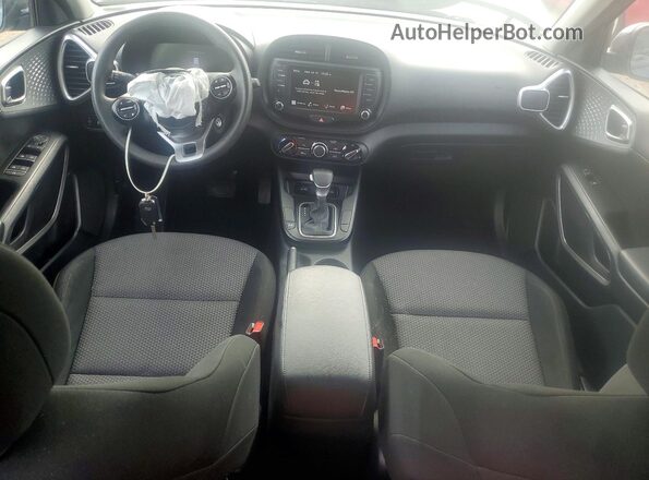 KNDJ23AU2P7885174 2023 KIA SOUL Gray Առջևի վահանակի տեսք