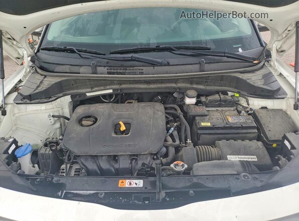 KNDJ23AU7S7930991 2025 KIA SOUL White Widok wnętrza z tyłu