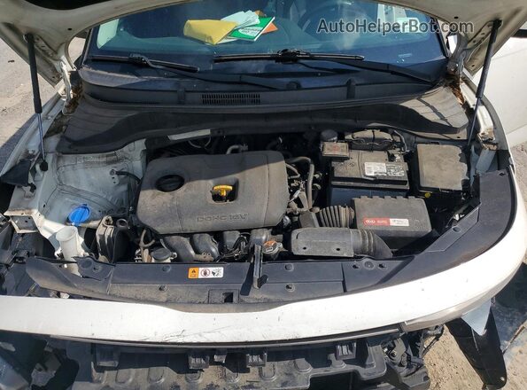KNDJ23AU8L7734883 2020 KIA SOUL White ძრავის განყოფილების ხედი