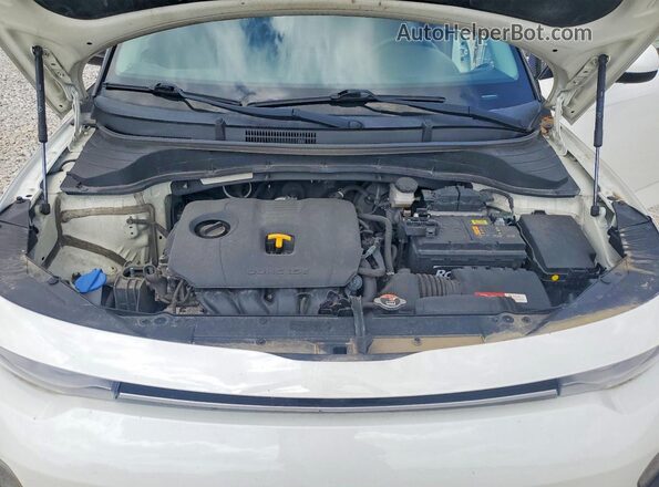 KNDJ23AUXM7736698 2021 KIA SOUL Белый Вид задней части салона