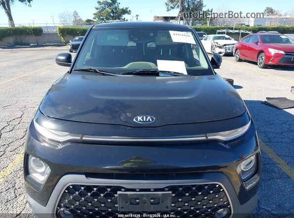 KNDJ33AU2L7724668 2020 KIA SOUL Черный Вид задней части салона
