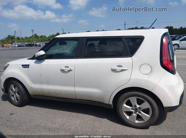 KNDJN2A23K7008248 2019 KIA SOUL White Սալոնի 360 աստիճան տեսք